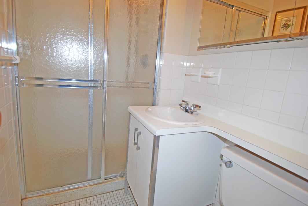 North Shore Towers Apartment