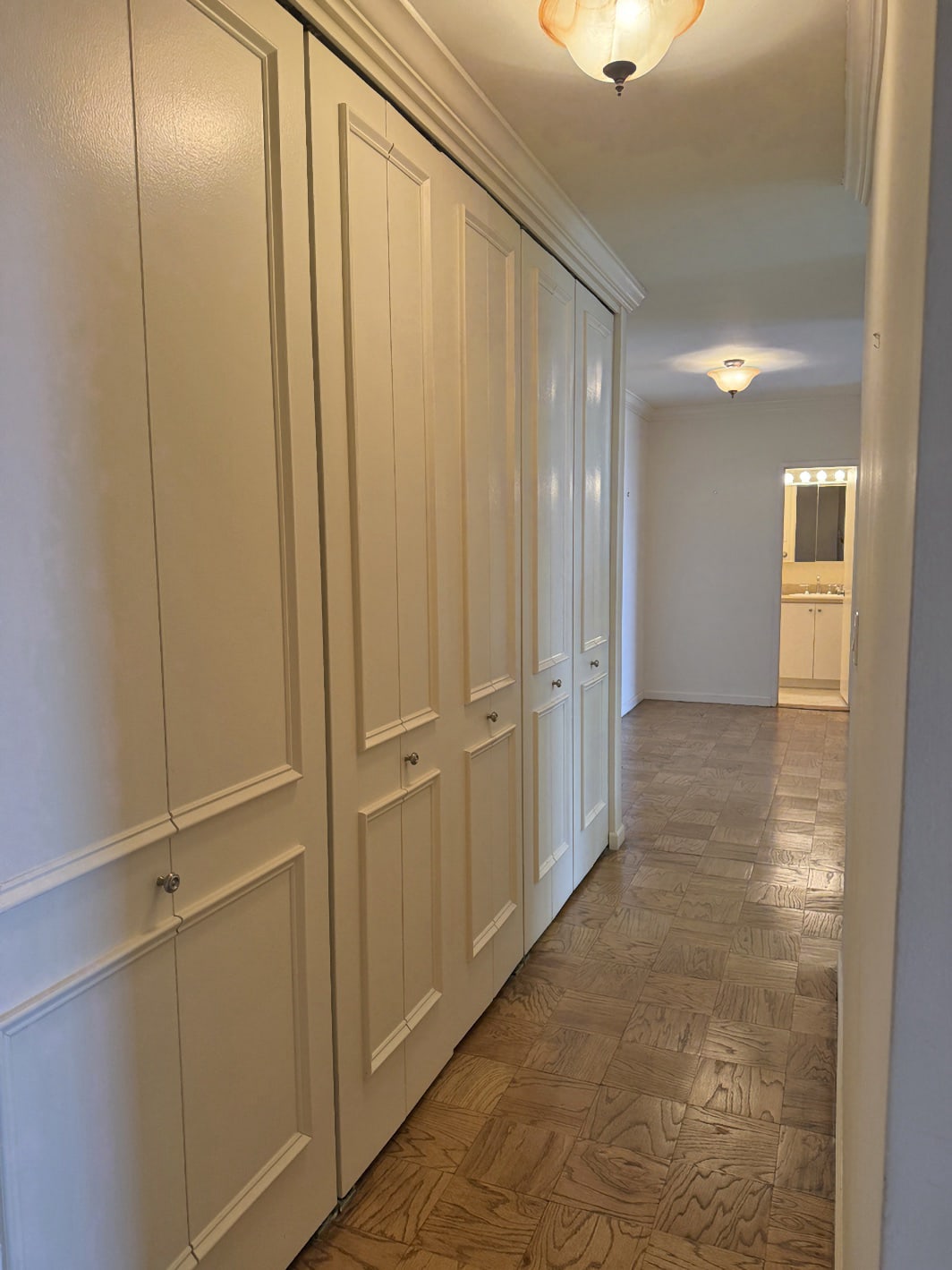 North Shore Towers Apt.