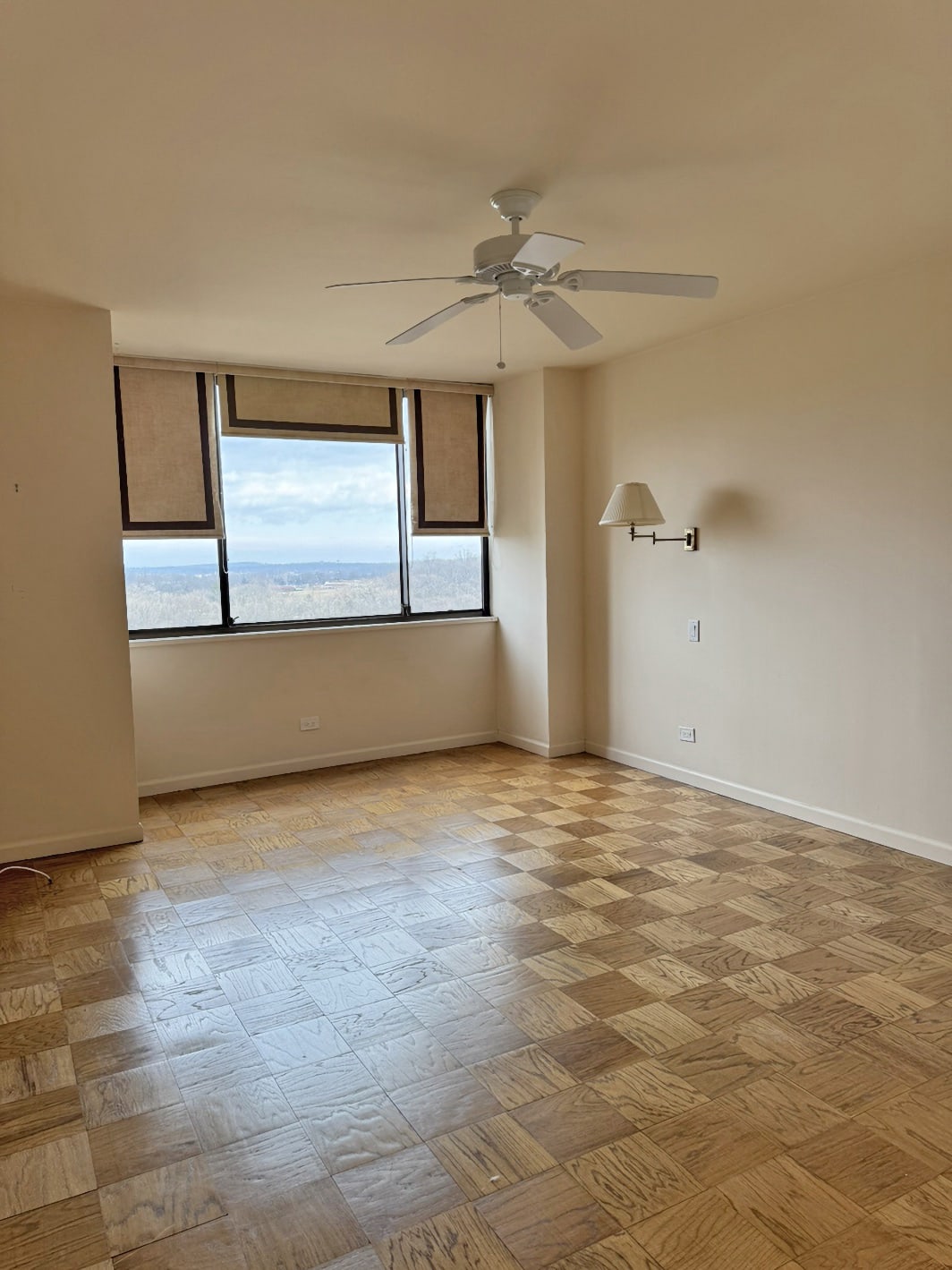 North Shore Towers Apt.