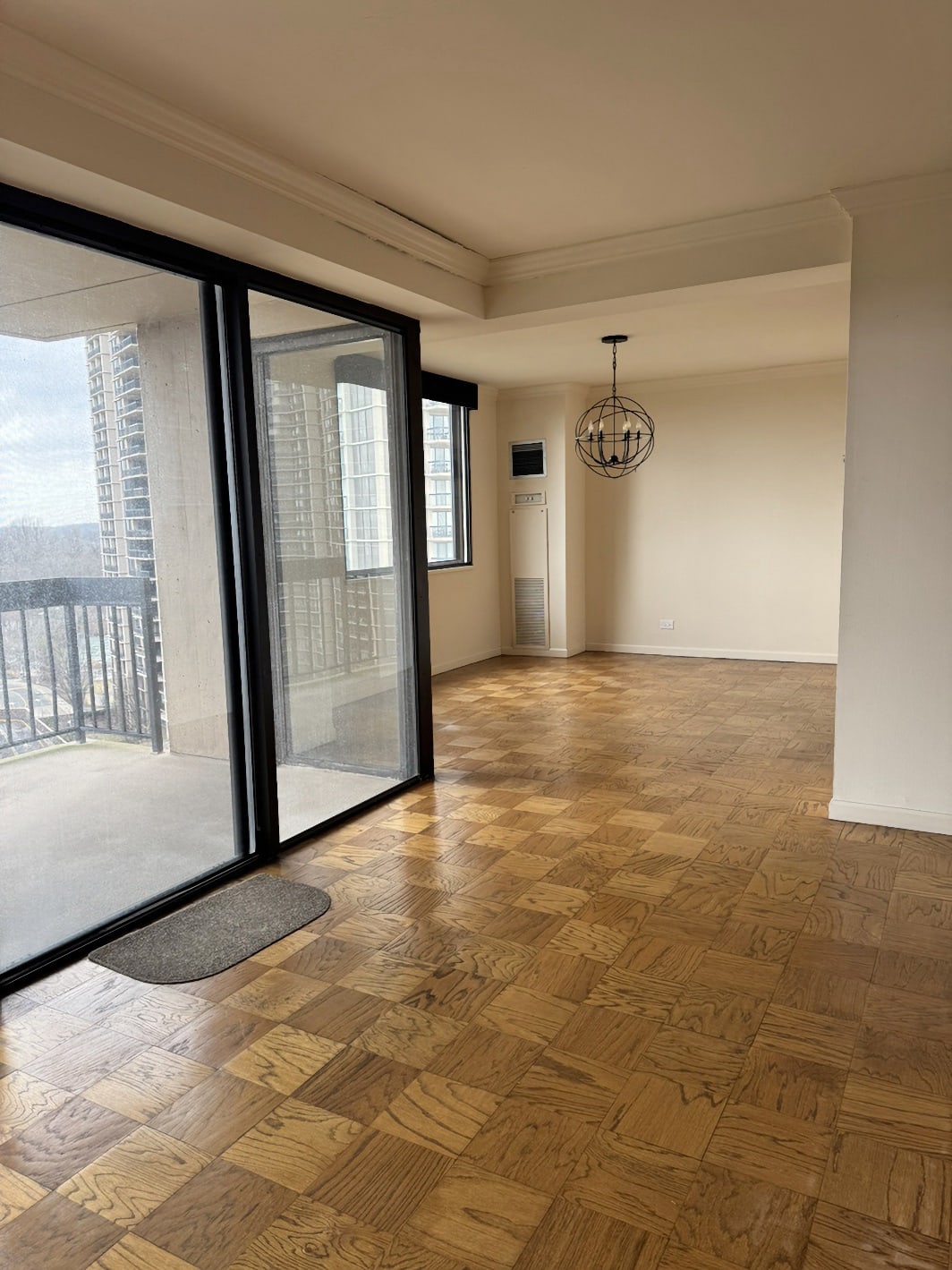 North Shore Towers Apt.