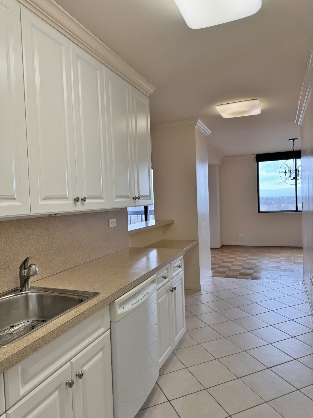 North Shore Towers Apt.