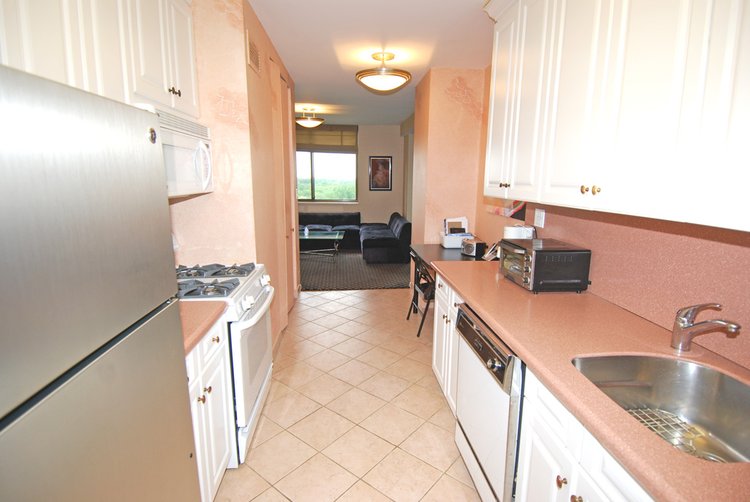 North Shore Towers Apartment