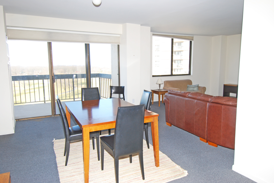 North Shore Towers Apt.