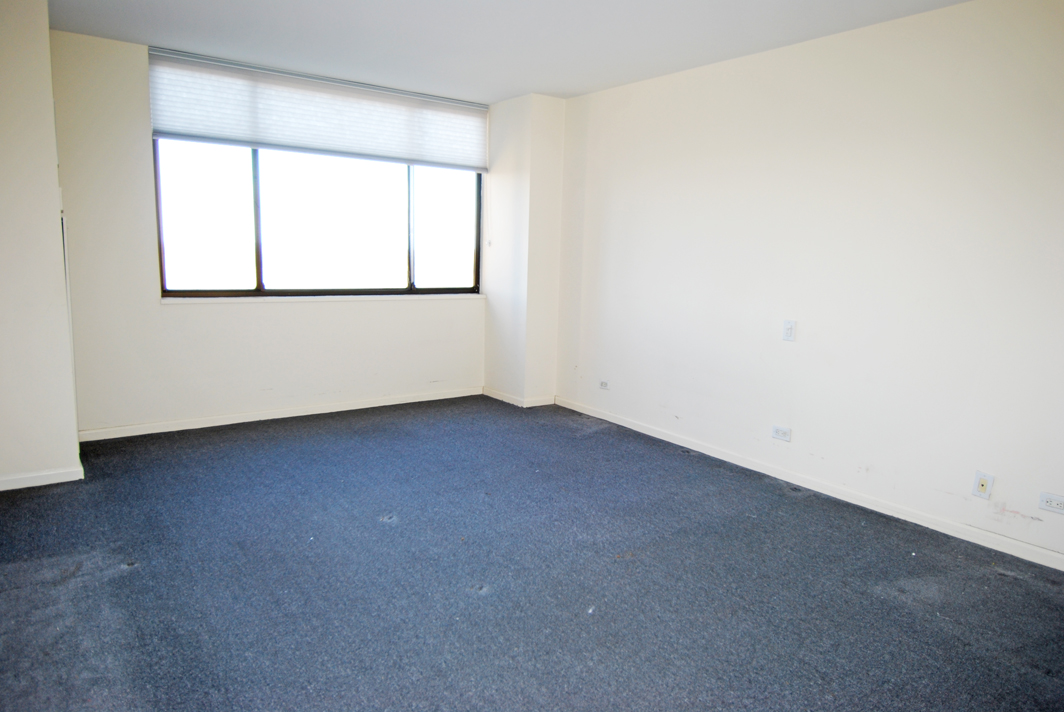 North Shore Towers Apt.