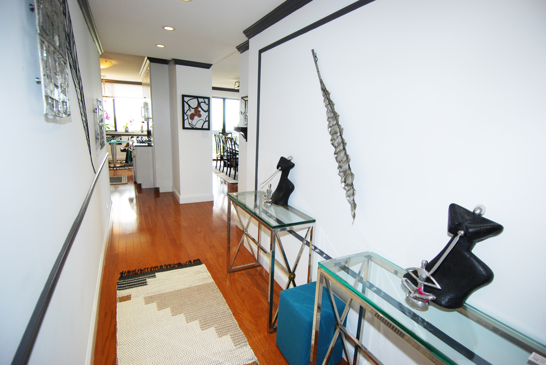 North Shore Towers Apartment