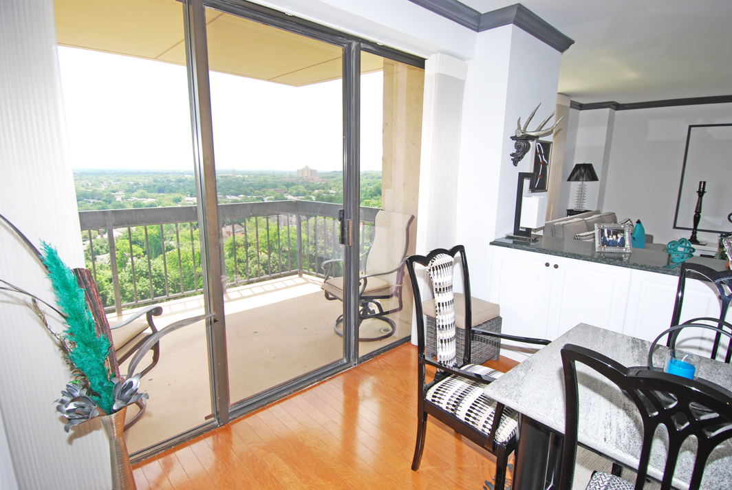 North Shore Towers Apartment