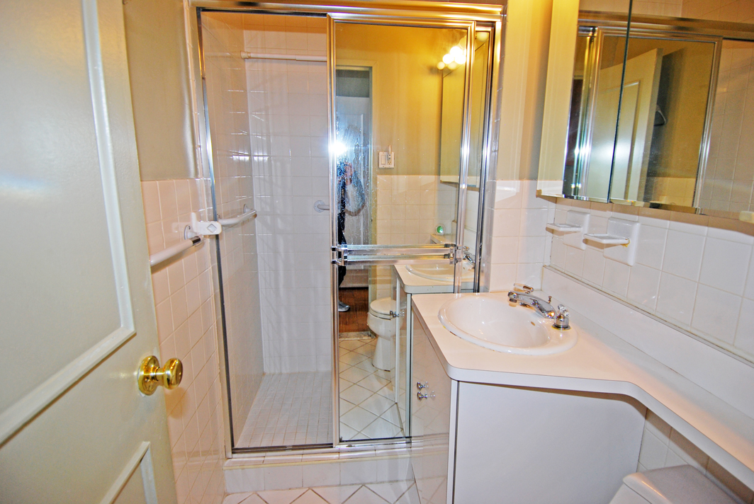 North Shore Towers Apartment