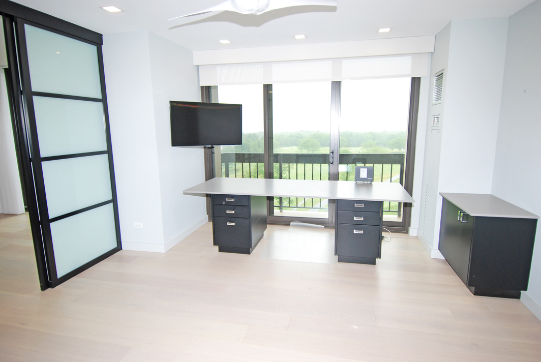 North Shore Towers Apartment