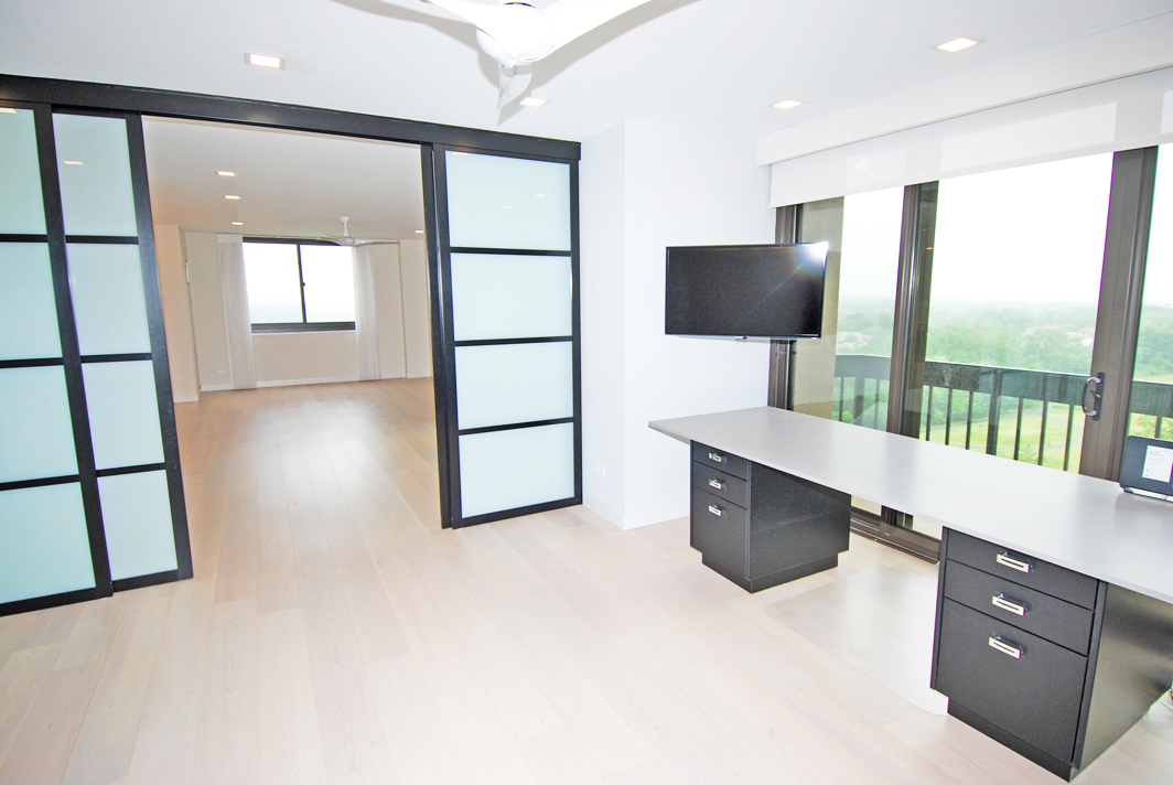 North Shore Towers Apartment