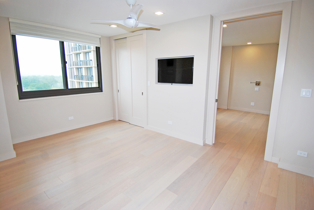 North Shore Towers Apartment