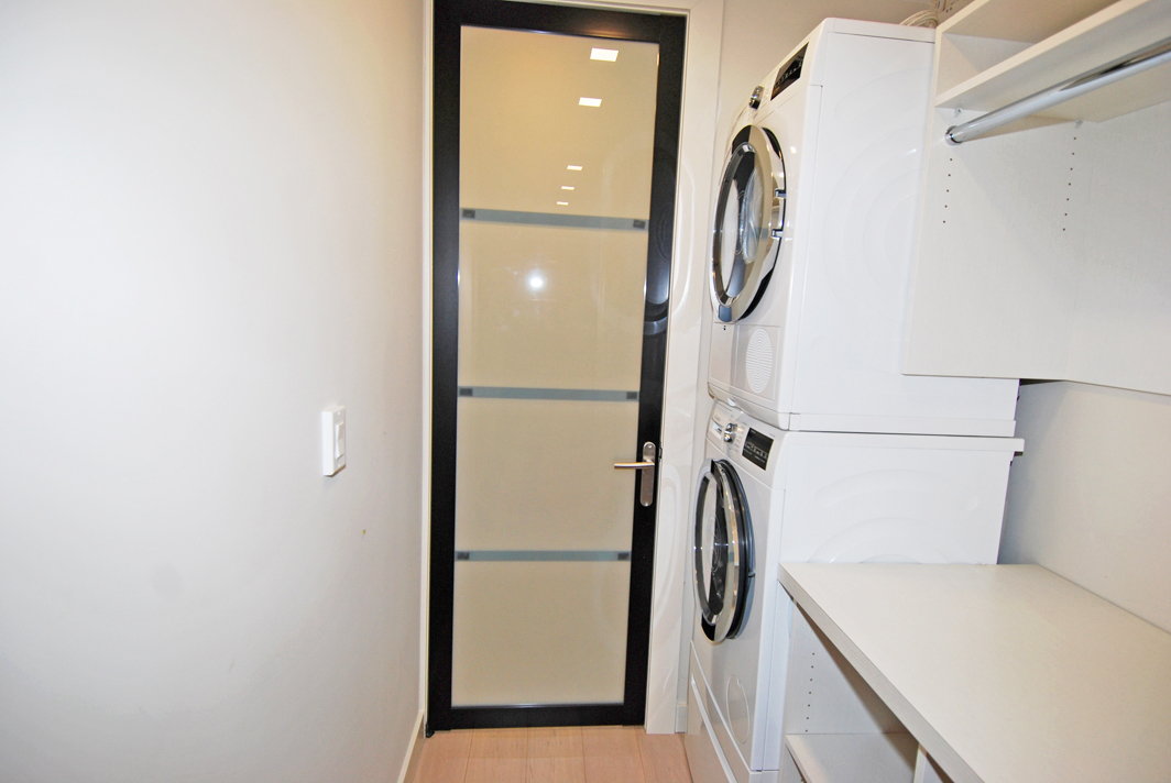 North Shore Towers Apartment