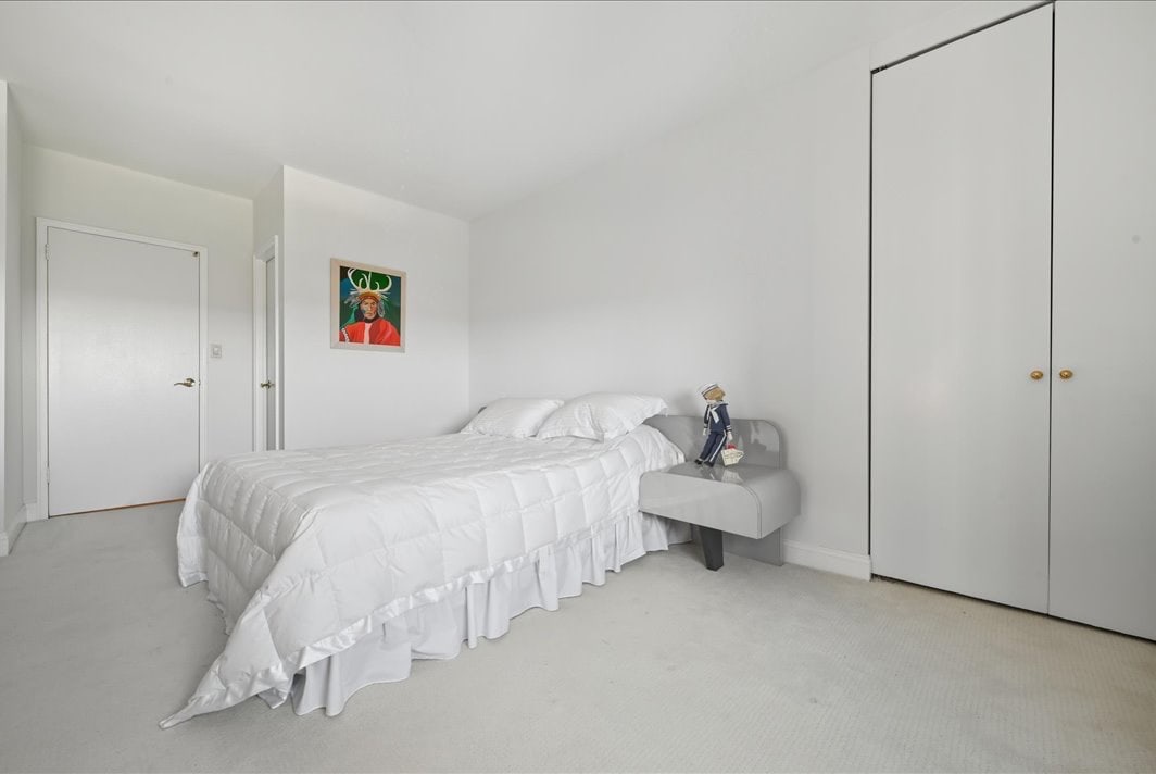 North Shore Towers Apt.