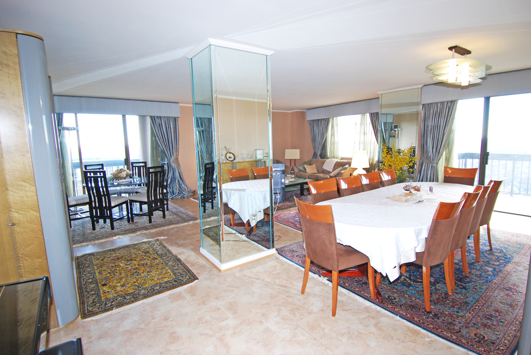 North Shore Towers 3 Bedroom Apartment