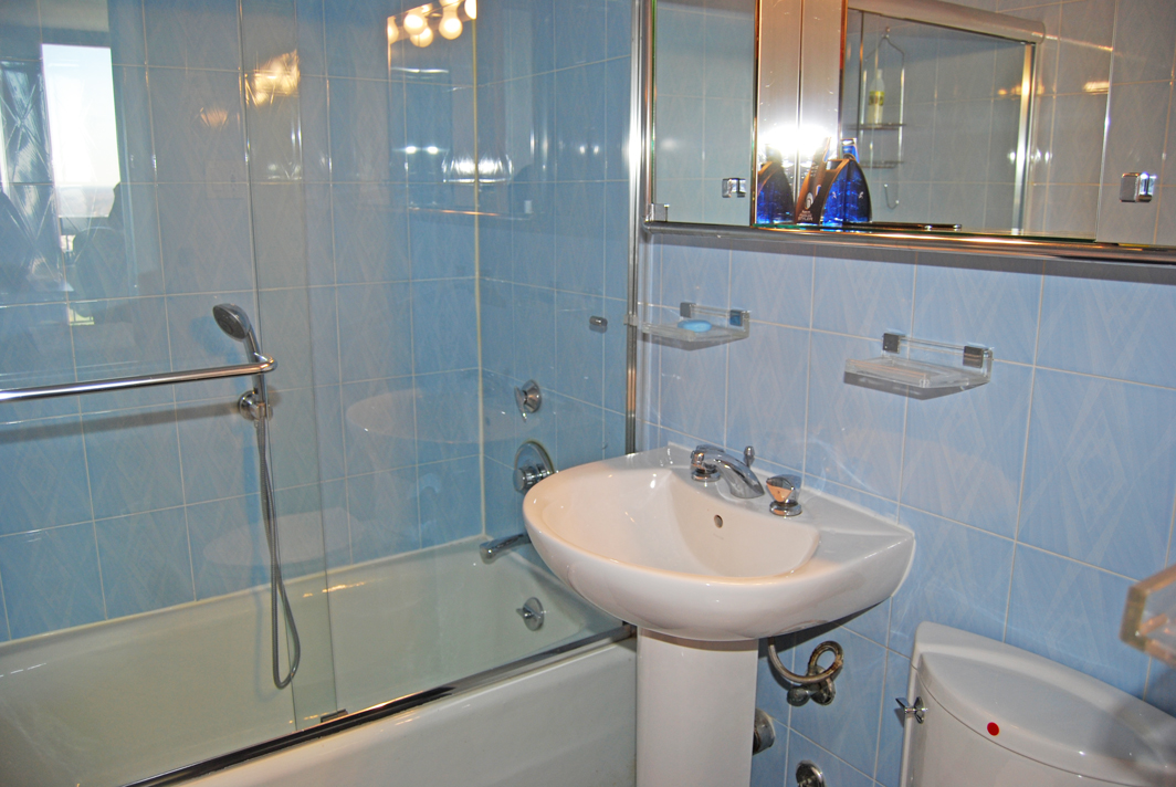 North Shore Towers 3 Bedroom Apartment