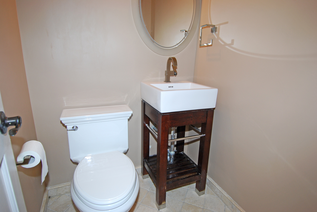 North Shore Towers Apartment
