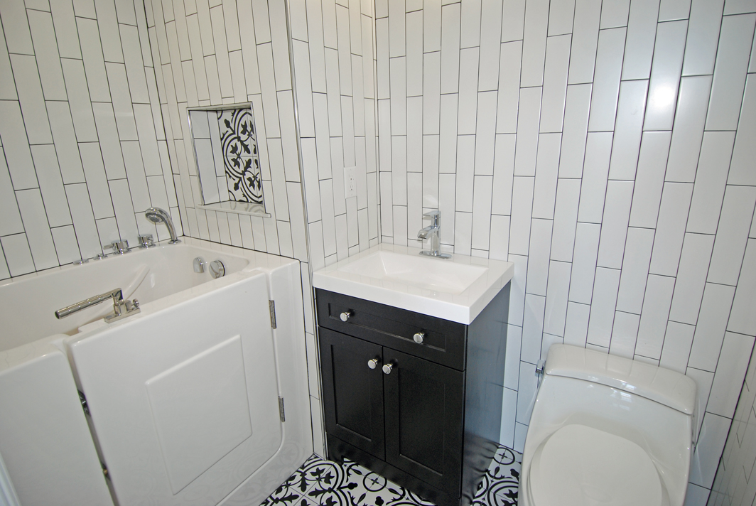 North Shore Towers Apartment