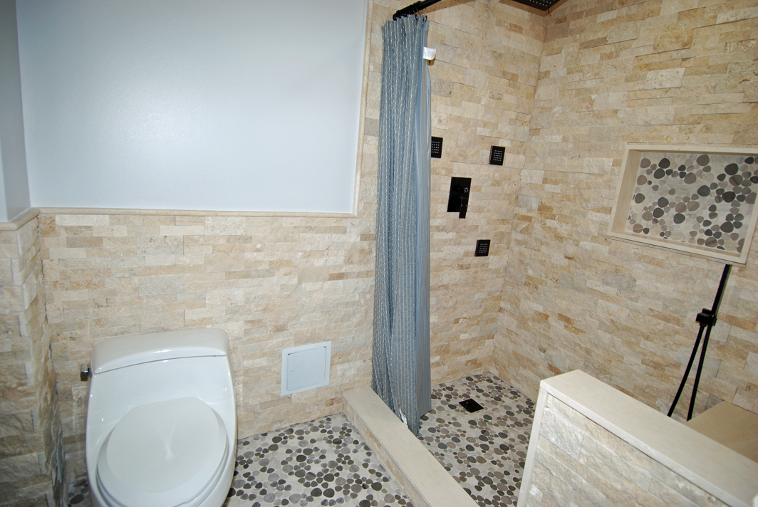 North Shore Towers Apartment