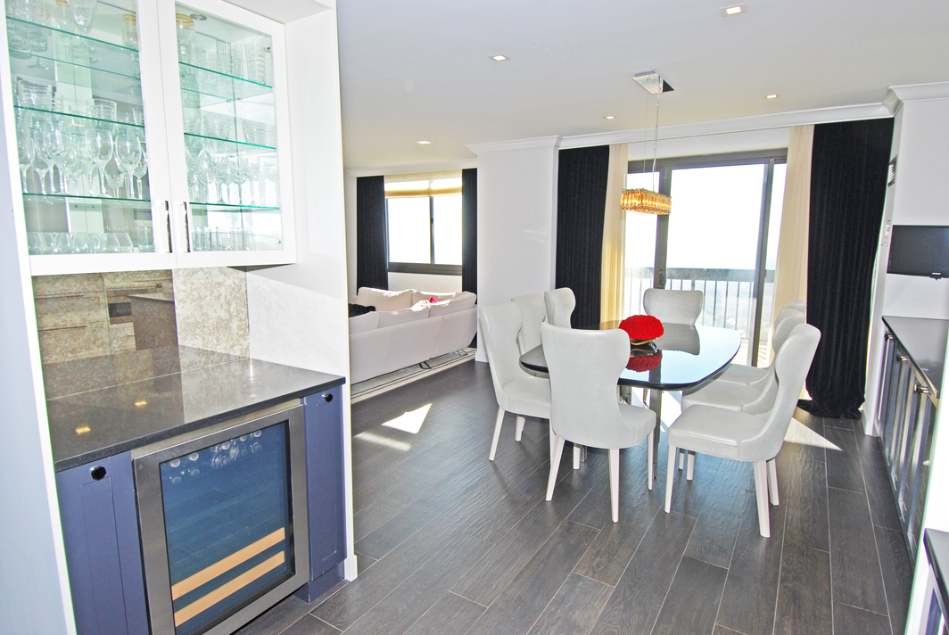 North Shore Towers Apartment