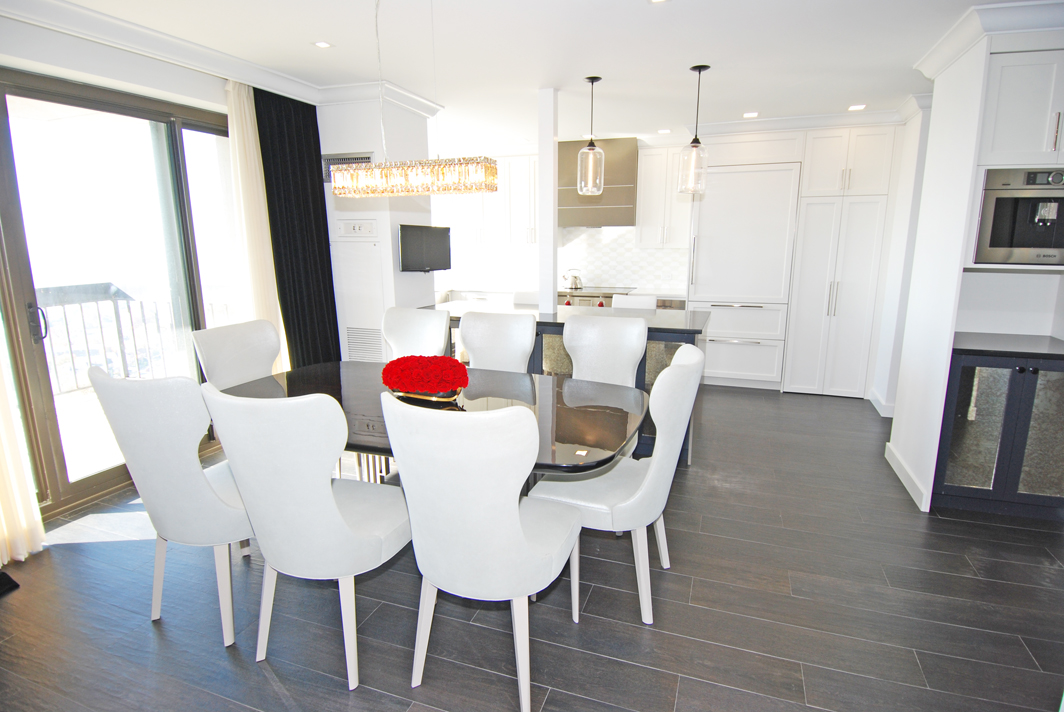 North Shore Towers Apartment