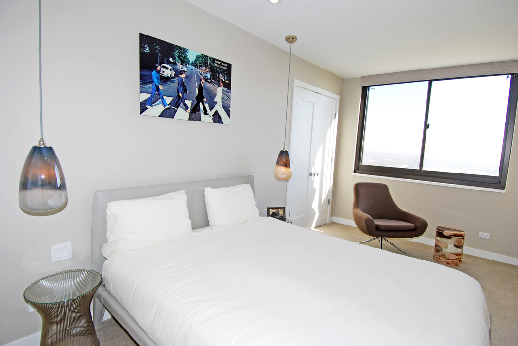 North Shore Towers Apartment