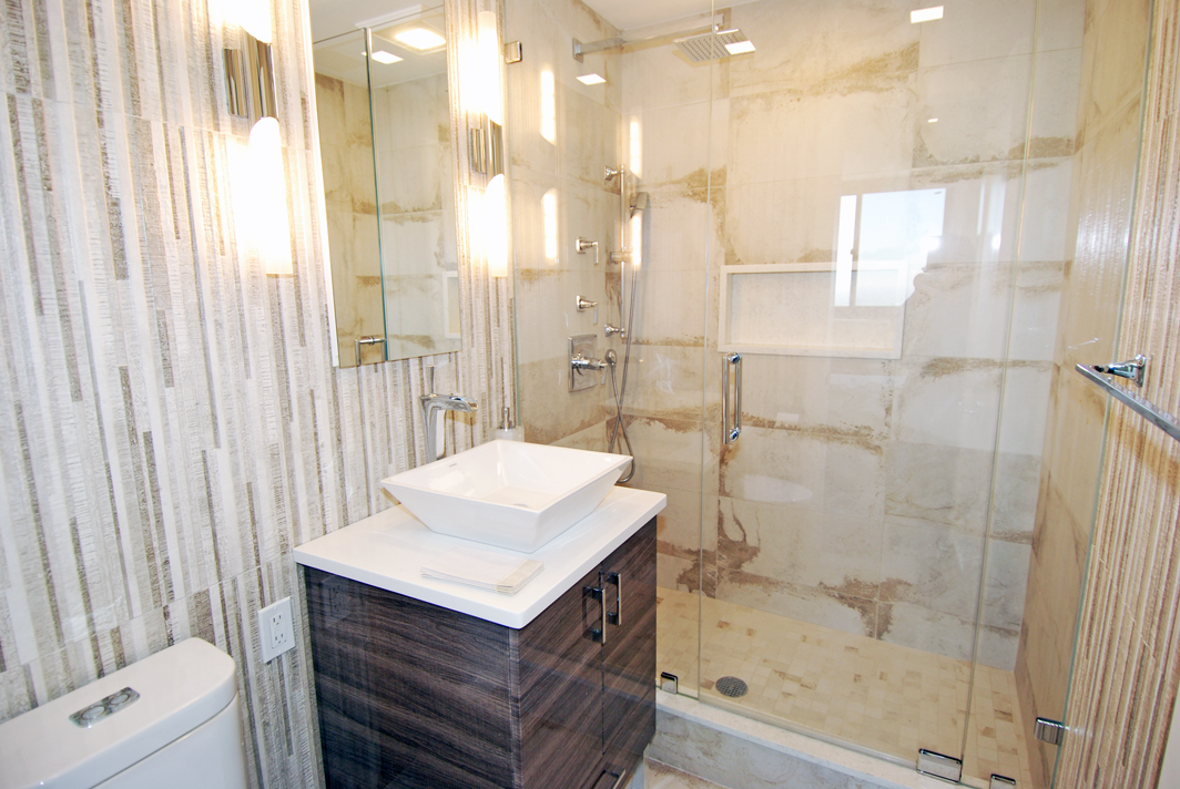 North Shore Towers Apartment