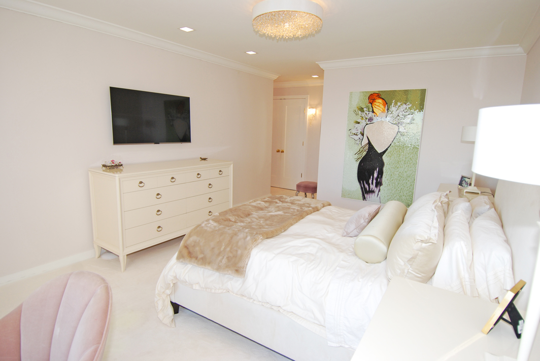 North Shore Towers Apartment