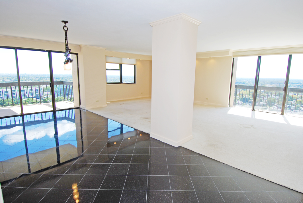 North Shore Towers Apartment