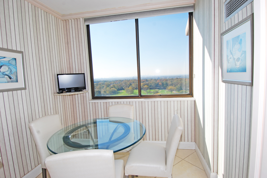 North Shore Towers Apartment