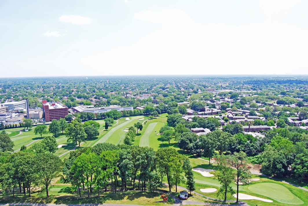 North Shore Towers Apartment
