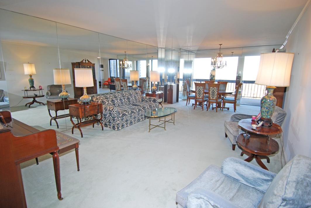 North Shore Towers Apartment