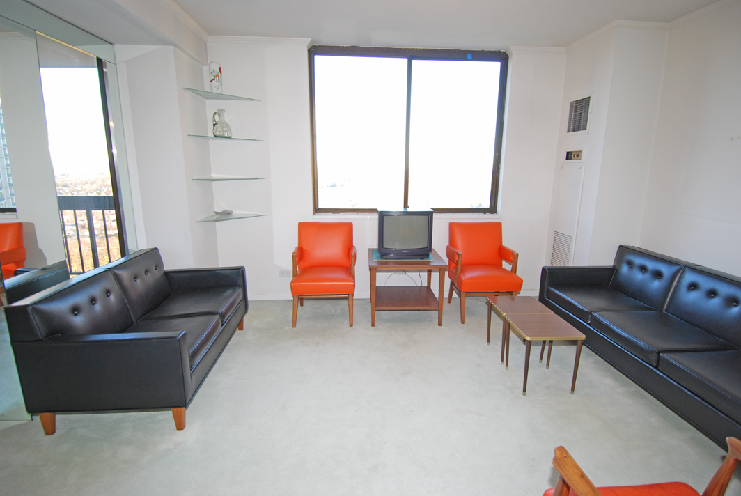 North Shore Towers Apartment