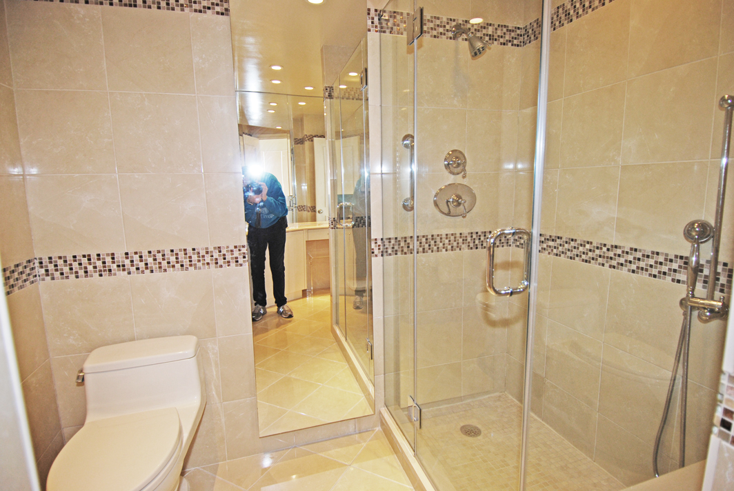 North Shore Towers Apartment