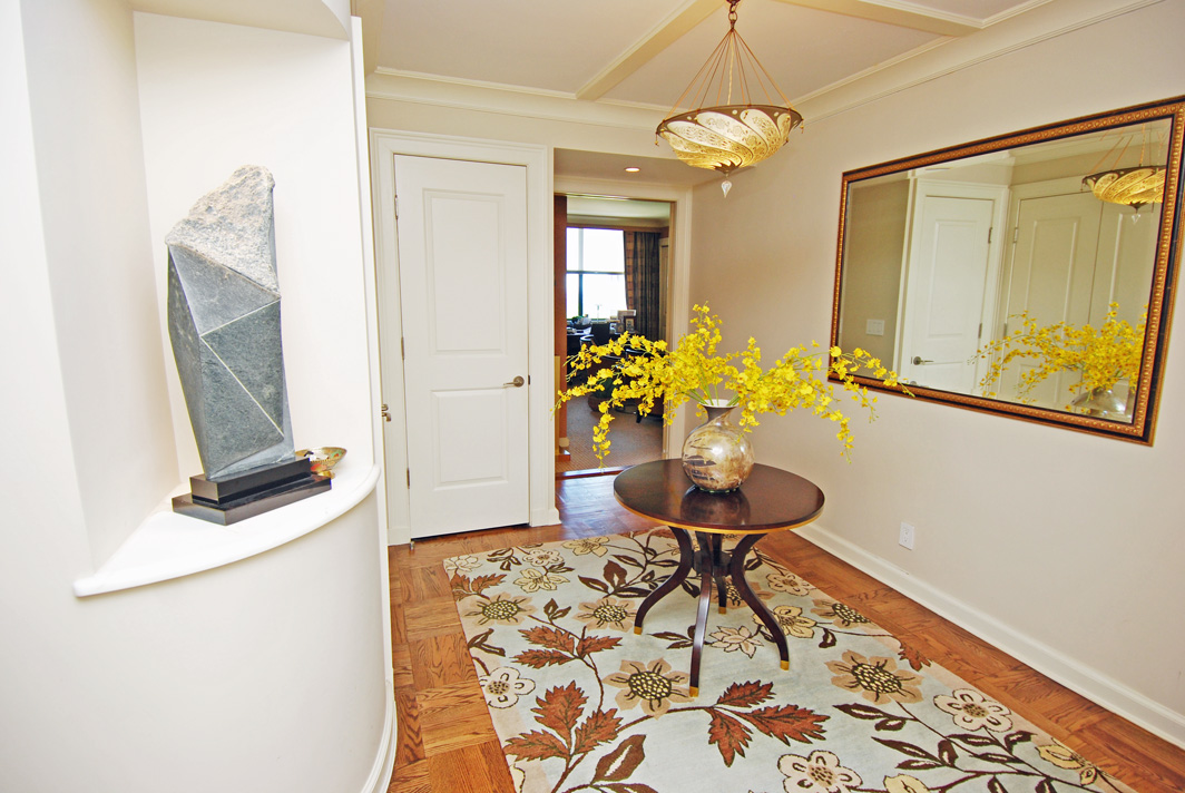 North Shore Towers Apartment