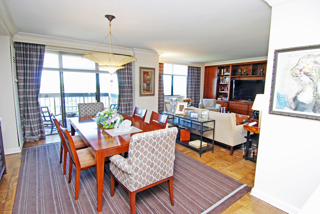 North Shore Towers Apartment