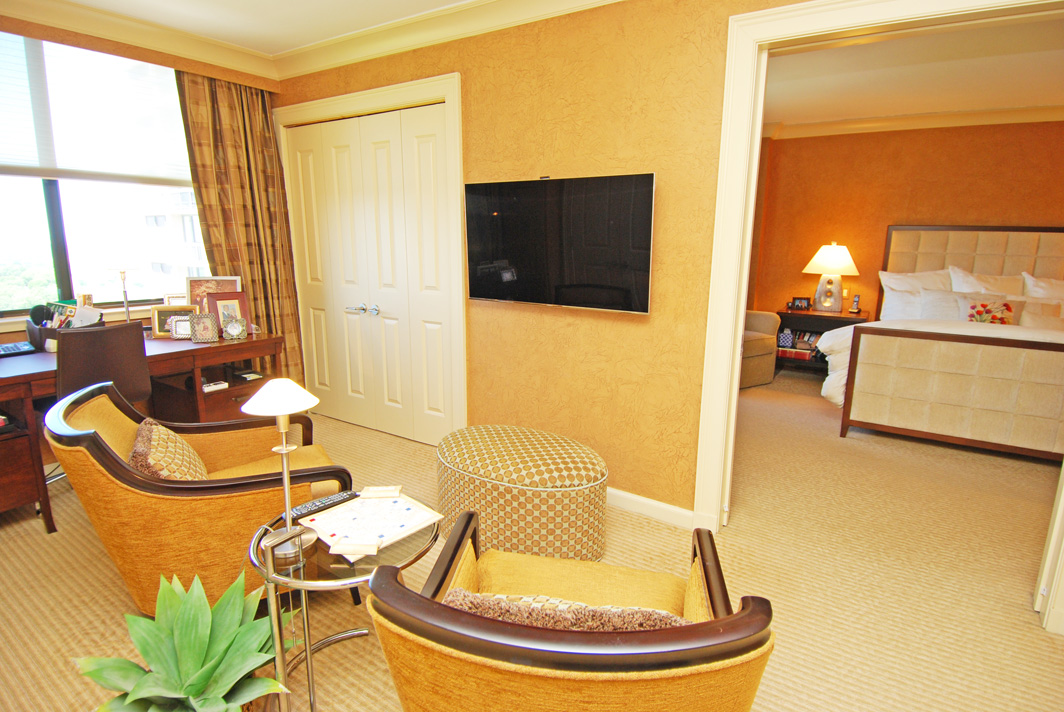 North Shore Towers Apartment