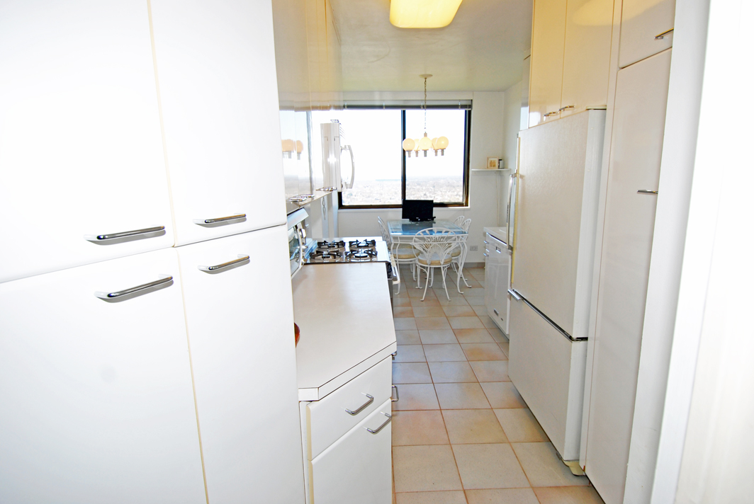 North Shore Towers 3 bedroom co-op