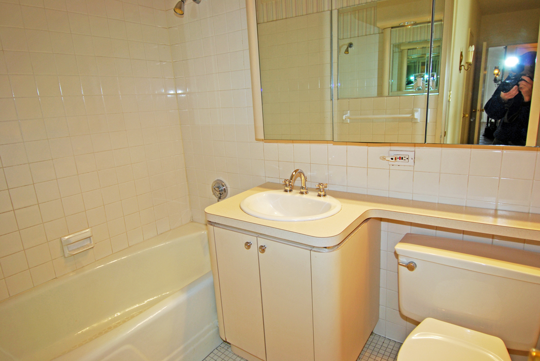 North Shore Towers 3 bedroom co-op