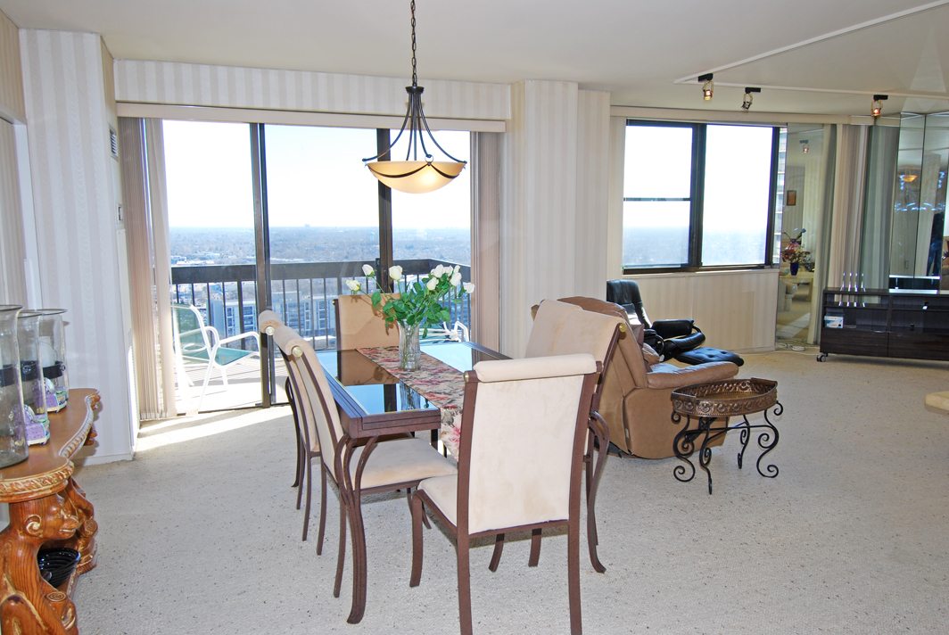 North Shore Towers Apartment