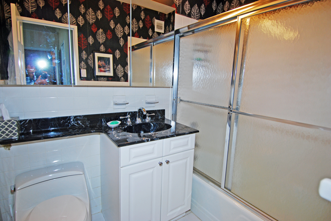 North Shore Towers Apartment