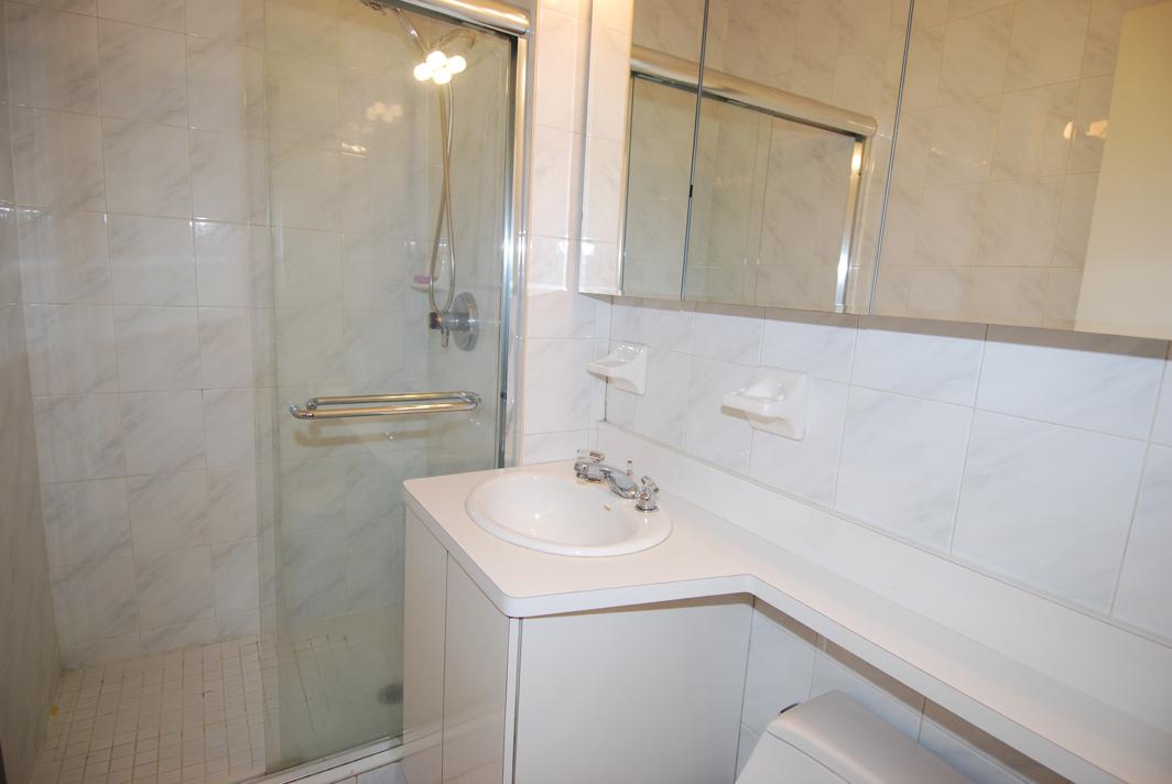 North Shore Towers Apartment