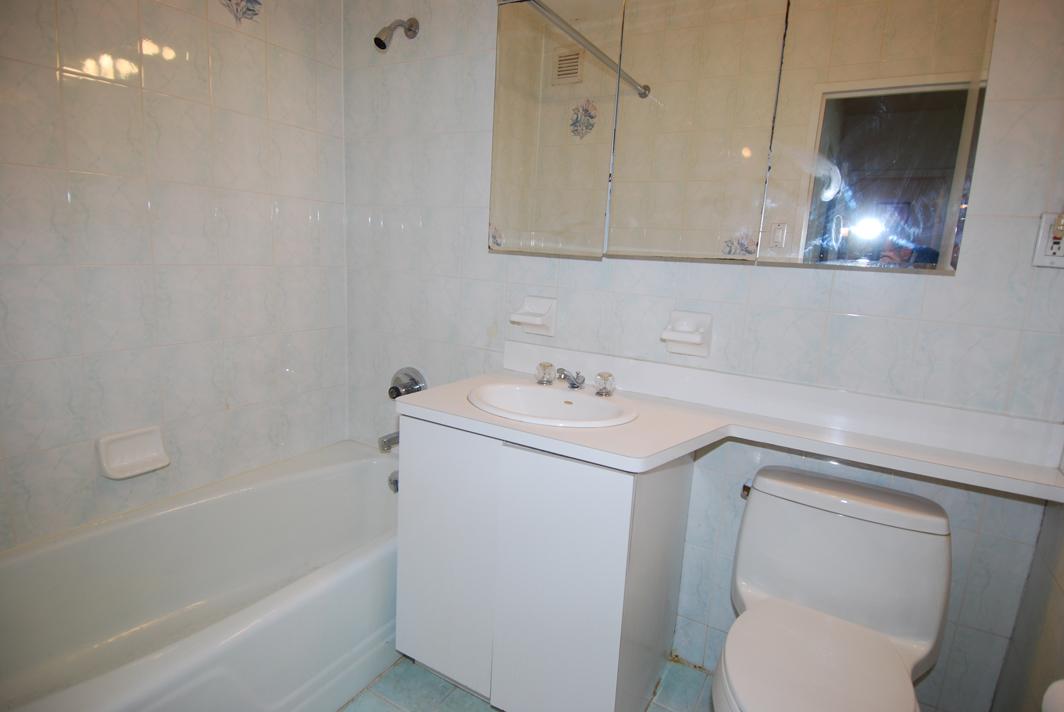 North Shore Towers Apartment