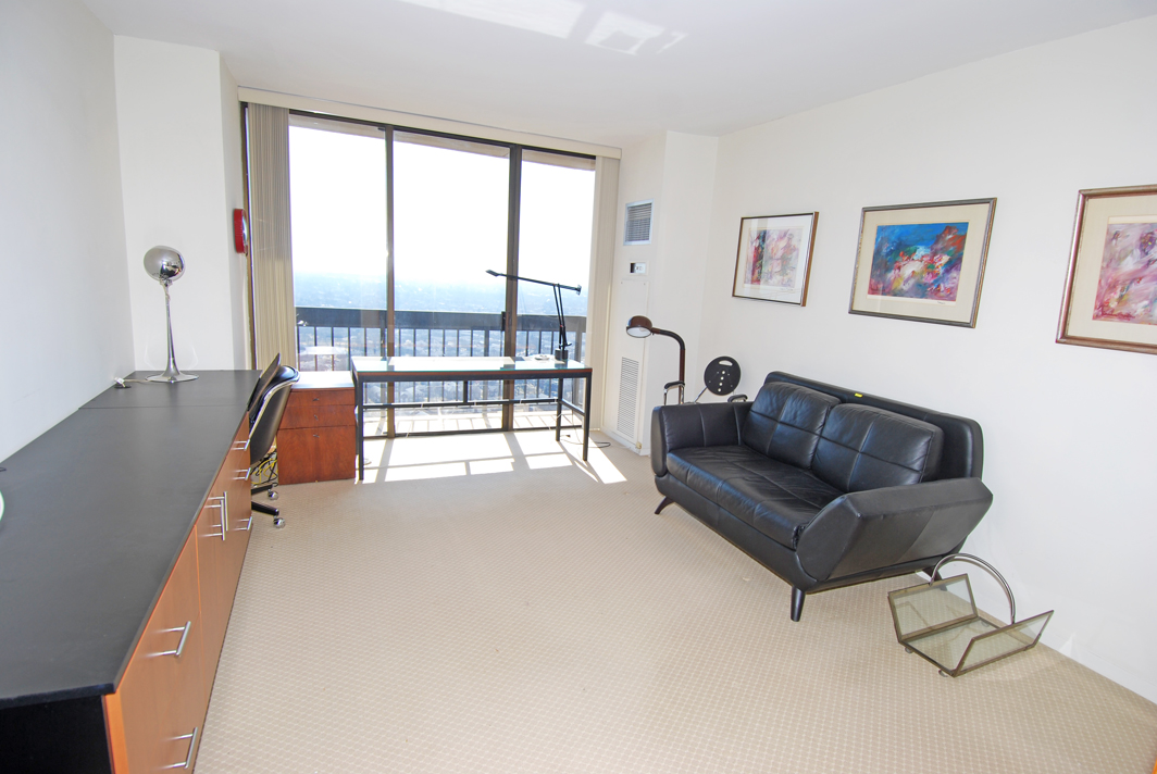 North Shore Towers Apartment