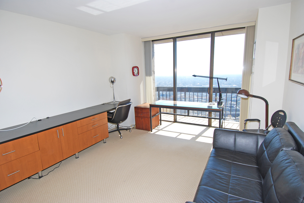 North Shore Towers Apartment