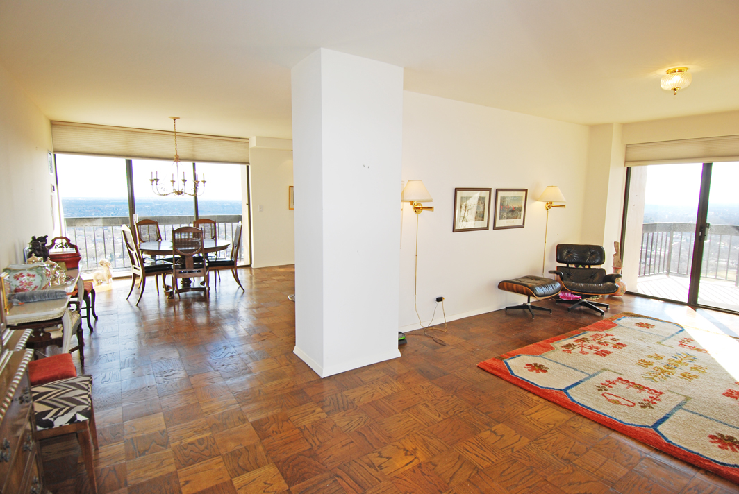 North Shore Towers Apartment