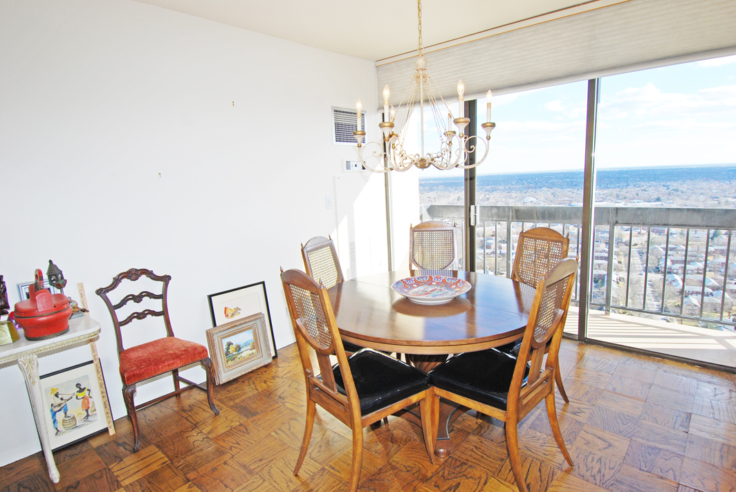 North Shore Towers Apartment