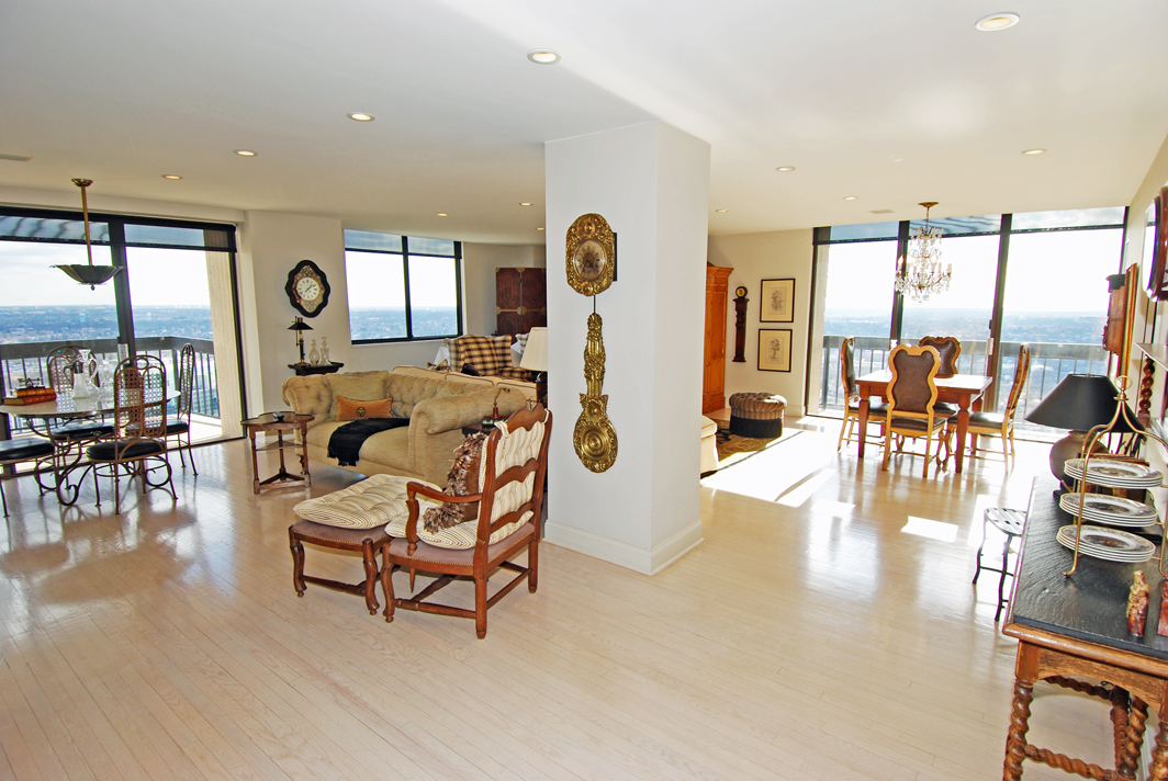 North Shore Towers Apartment