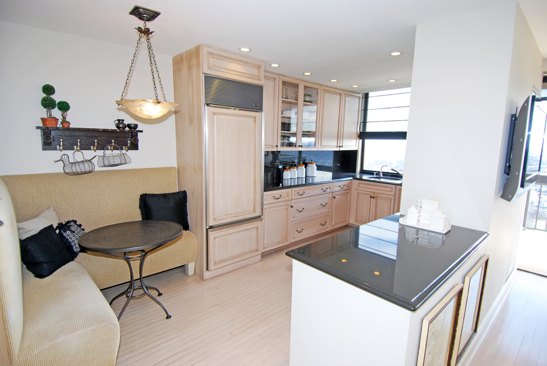 North Shore Towers Apartment