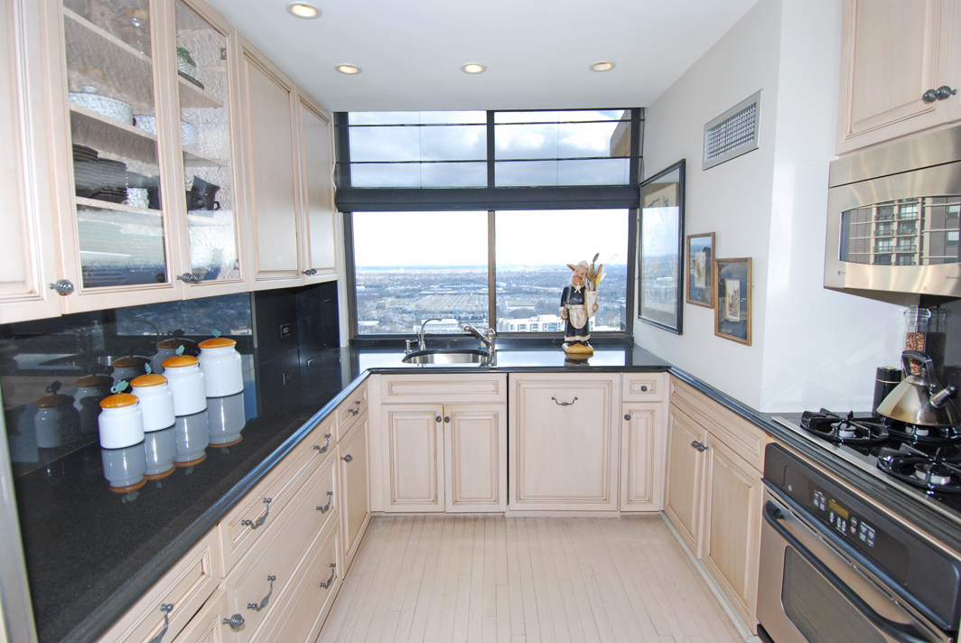 North Shore Towers Apartment