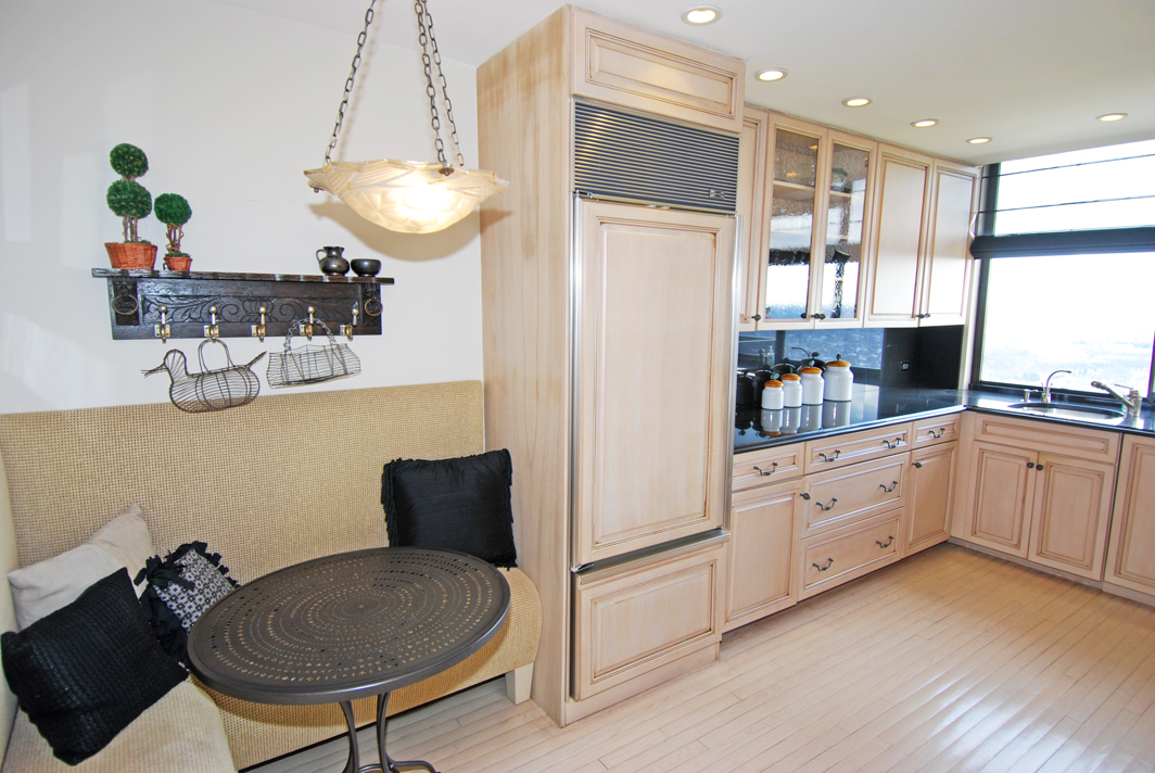 North Shore Towers Apartment