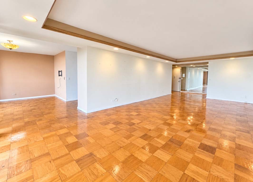 North Shore Towers Apt.